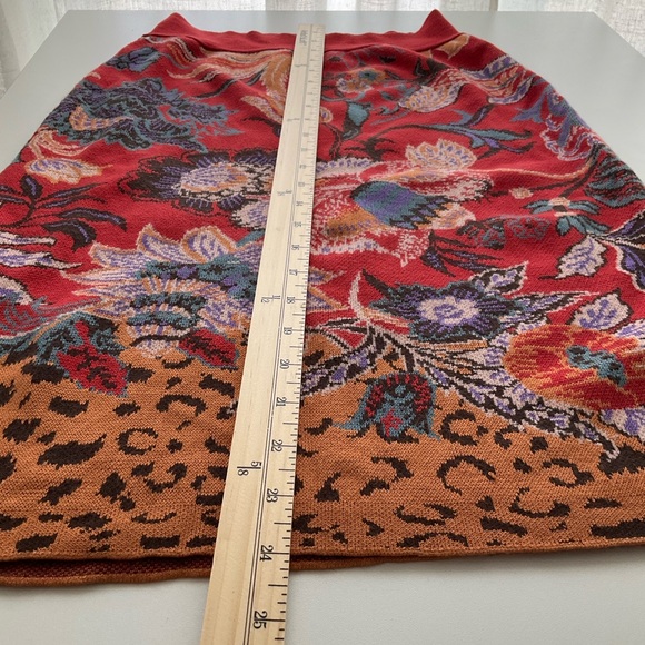 Maeve Small Red Floral Knit Midi Skirt with Multicolor Print - Picture 7 of 11